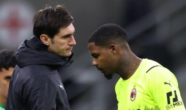 开云-【观察】状态低迷三线崩塌，AC米兰到底怎么了？