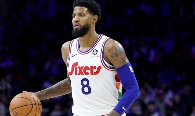 开云-恩比德连续缺阵 乔治：对位中锋很无聊 我想防外线