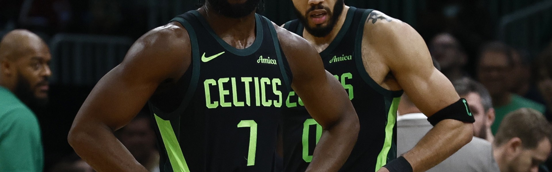 新赛季杰伦能否扛起球队？库西：他还没到塔图姆那种超级球星水平